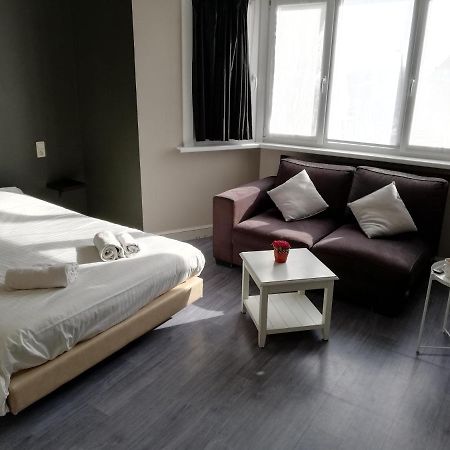 Logies Het Maantje Hotel De Panne Ngoại thất bức ảnh