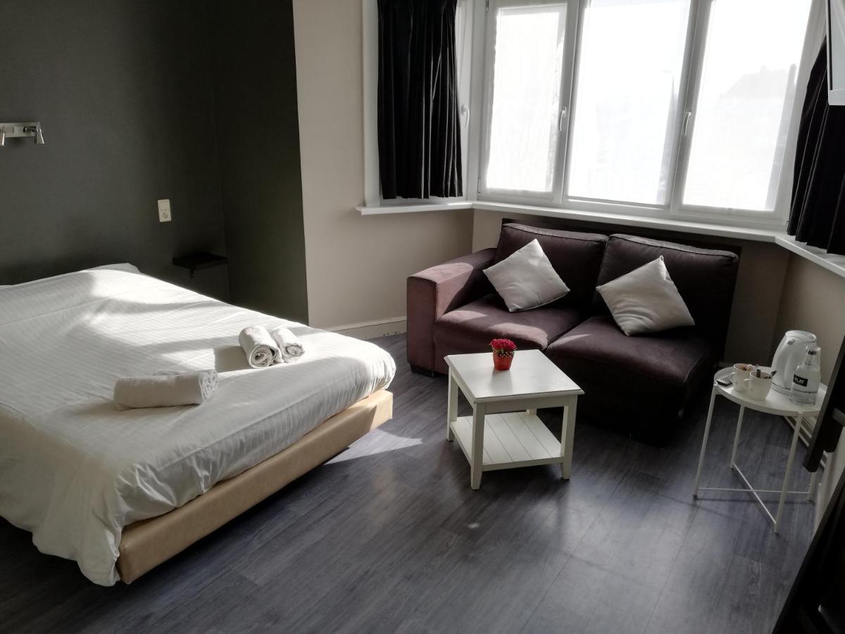 Logies Het Maantje Hotel De Panne Ngoại thất bức ảnh