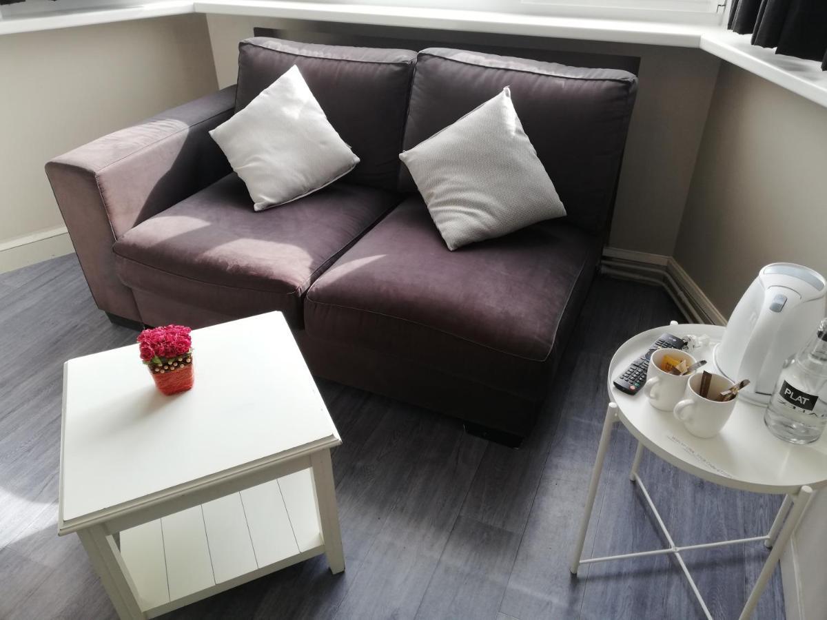 Logies Het Maantje Hotel De Panne Ngoại thất bức ảnh