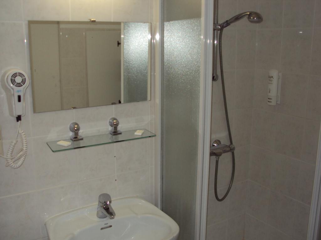 Logies Het Maantje Hotel De Panne Ngoại thất bức ảnh