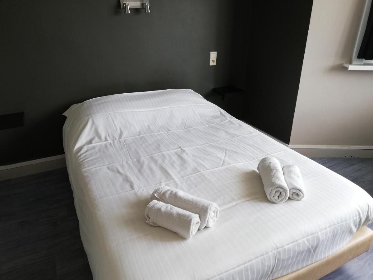 Logies Het Maantje Hotel De Panne Ngoại thất bức ảnh